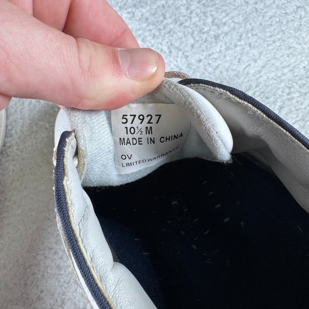 Footjoy Golf Shoes FJ Traditions Spikeless Golf Shoes - White 57927 10.5 M - Picture 7 of 8